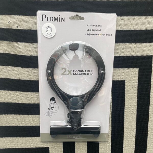 Broderistens lup med lys