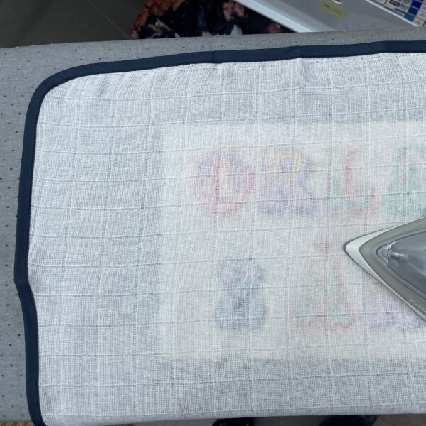 Broderistens pressestykke