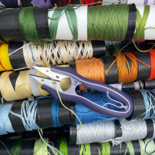 Broderistens lågsus cutter (KAI)